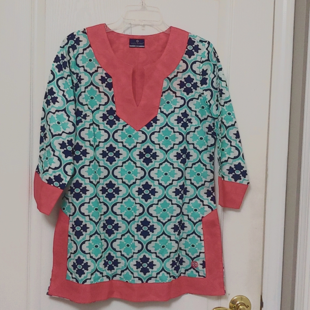 Simply Southern Lightweight Tunic Top / Cover Up. Size Medium